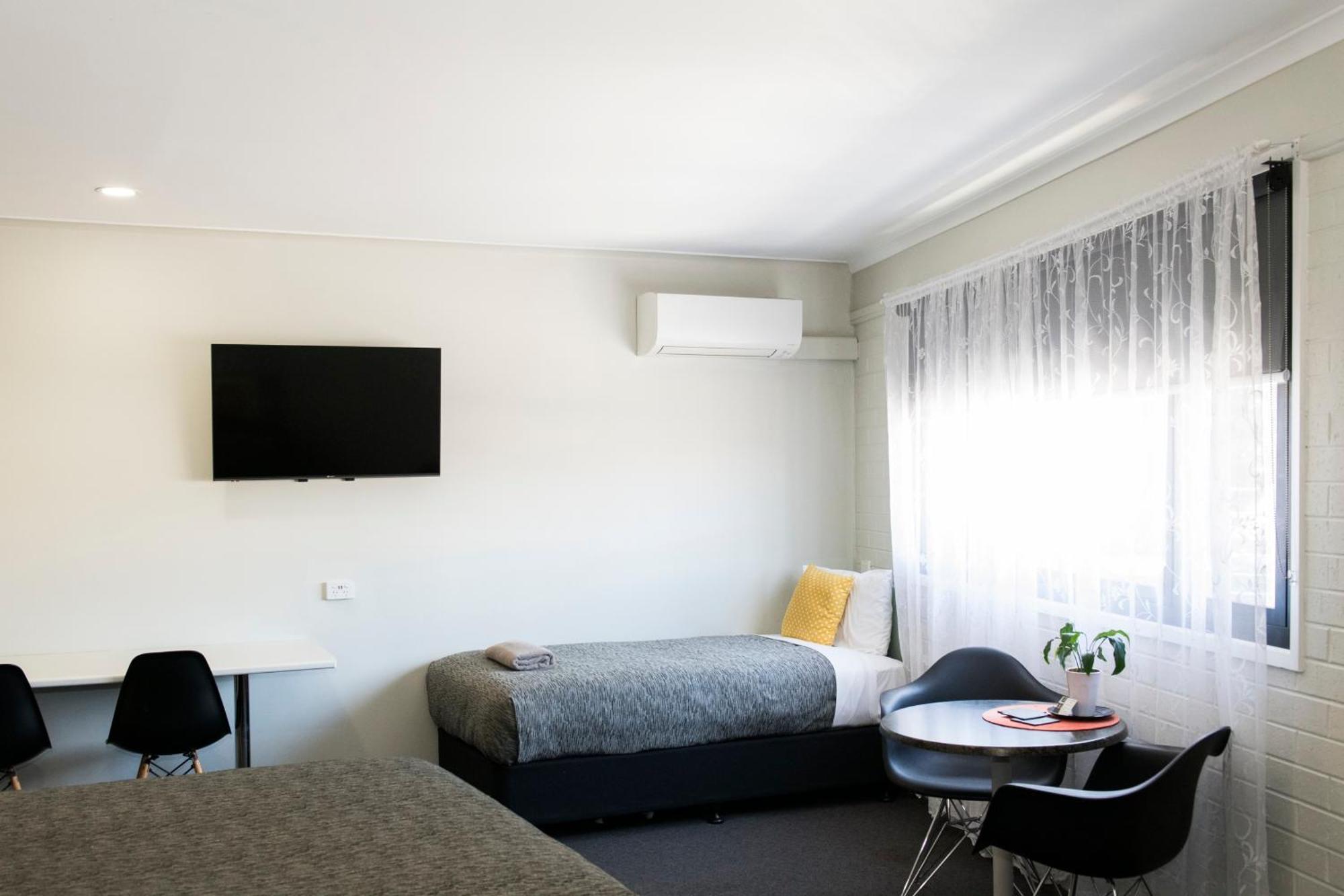 Central Deborah Motel Μπέντιγκο Εξωτερικό φωτογραφία