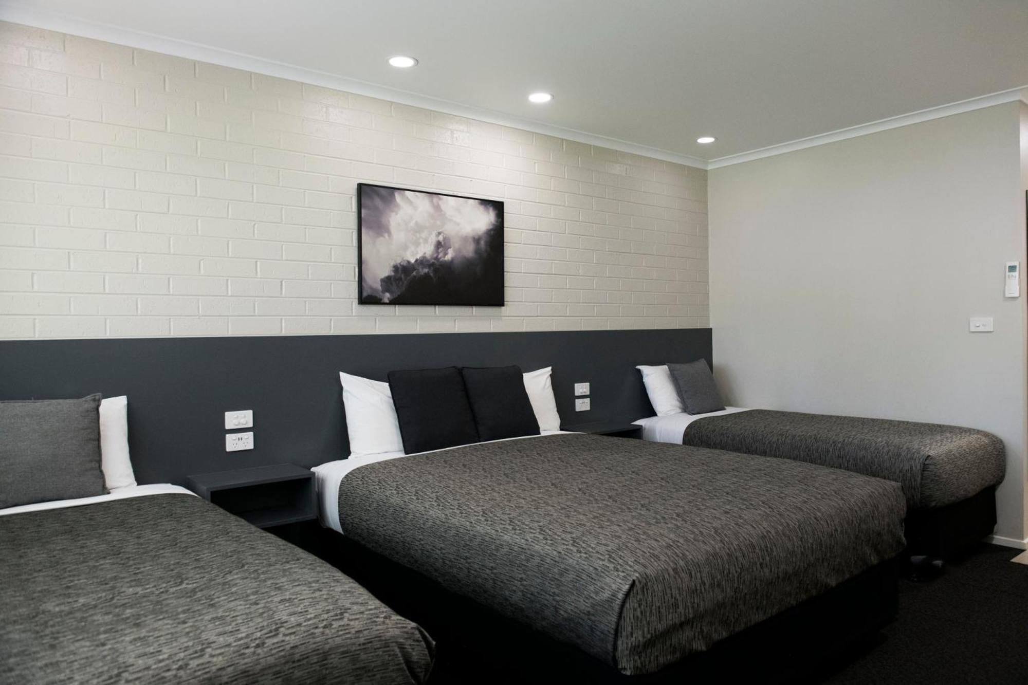 Central Deborah Motel Μπέντιγκο Εξωτερικό φωτογραφία