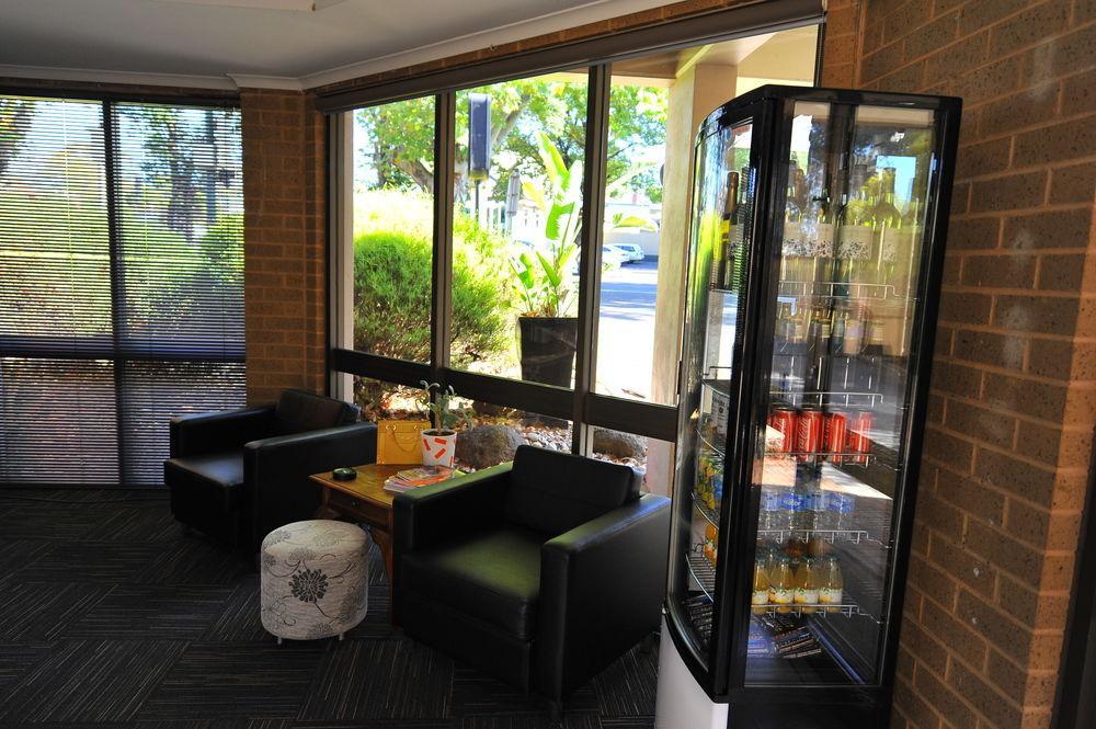 Central Deborah Motel Μπέντιγκο Εξωτερικό φωτογραφία