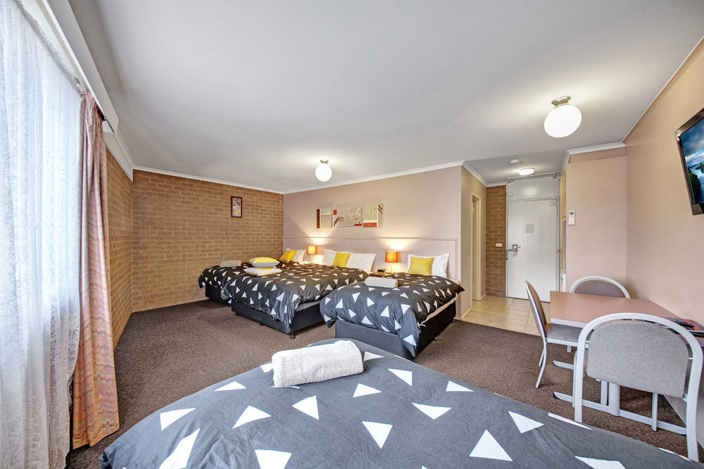 Central Deborah Motel Μπέντιγκο Εξωτερικό φωτογραφία